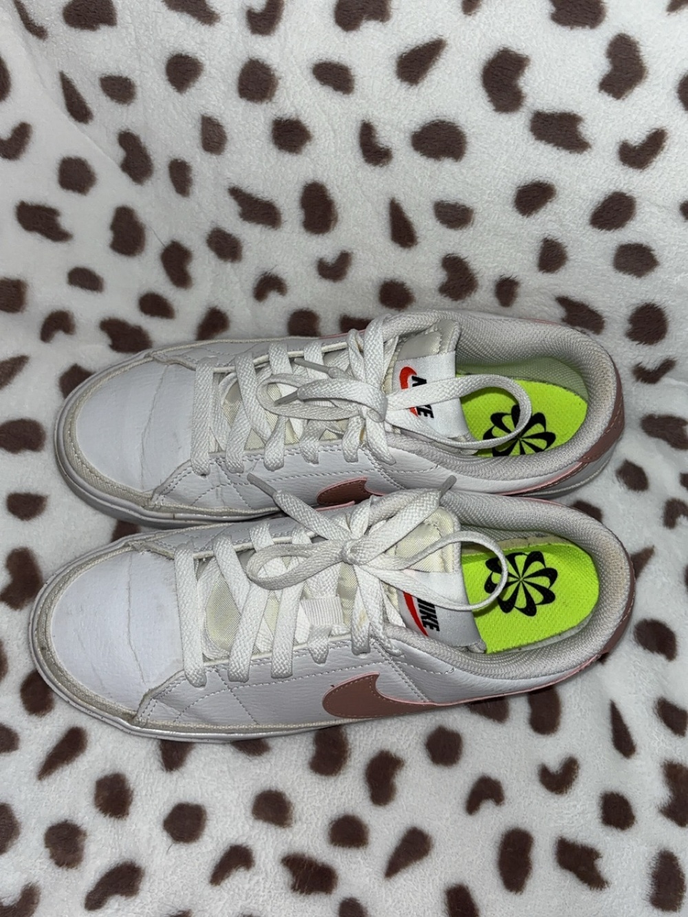 Nike Women’s White Sneakers with Pink Swoosh